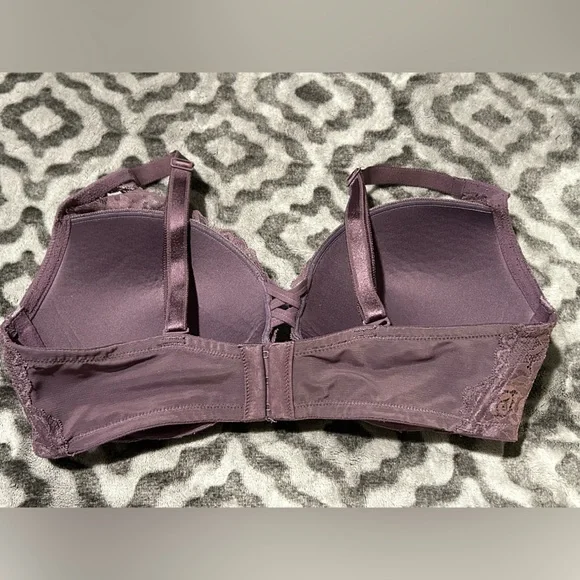 Torrid Lace Underwire Bra in Mauve - Picture 2 of 10